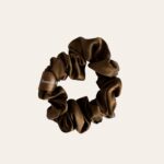 Silk scrunchie Large – Dark Brown
